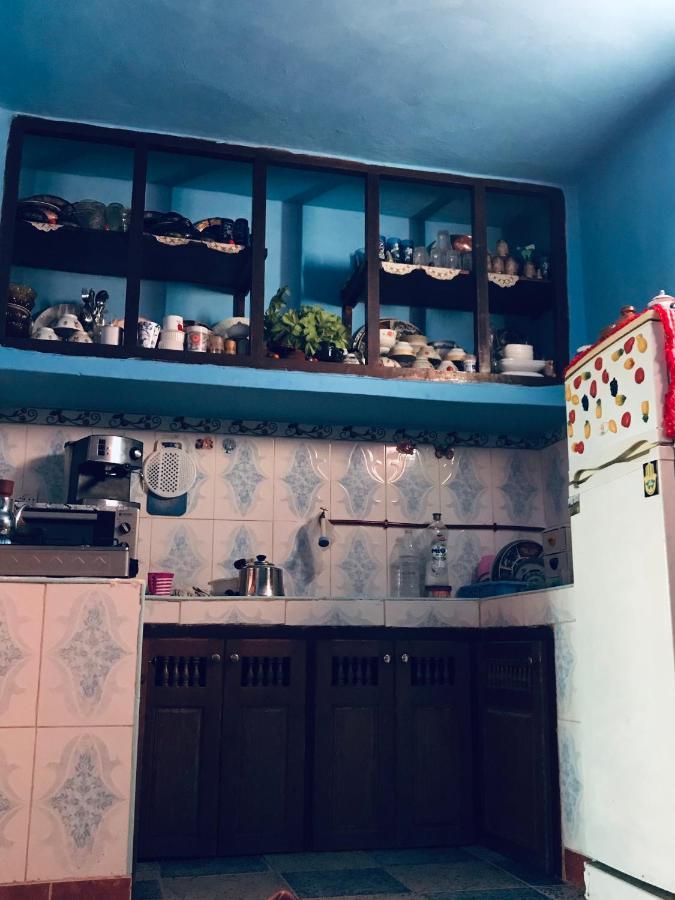 Cap Sim Surf House Panzió Szavíra Kültér fotó